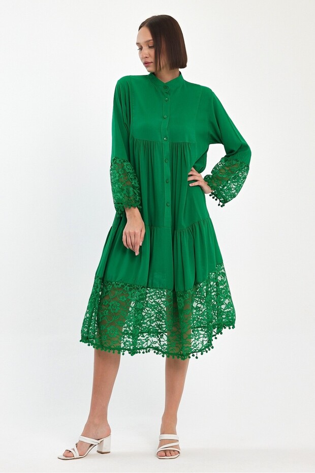 Women's Green Buttoned Placket Collar Sleeves and Skirt Laced Detail Dress