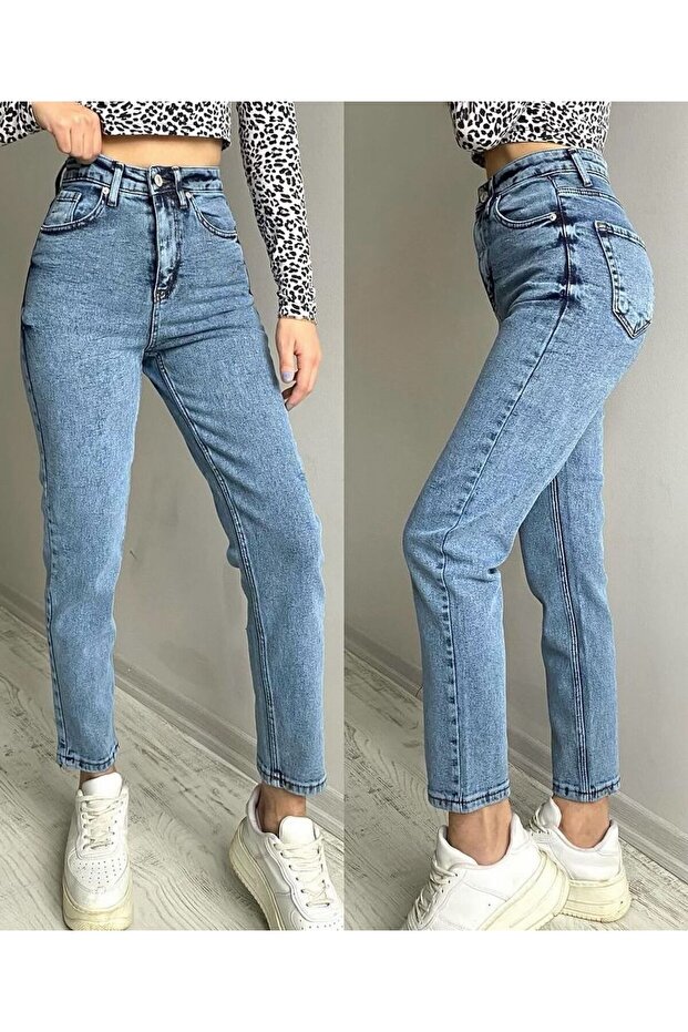 Julia Snow Blue Mom Jeans Lycra High Waist Snow Washed Mom Jeans Extra Comfortable
