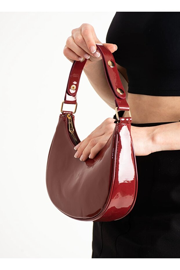 WOMEN'S Patent Leather Shiny Leather Baguette Shoulder Bag