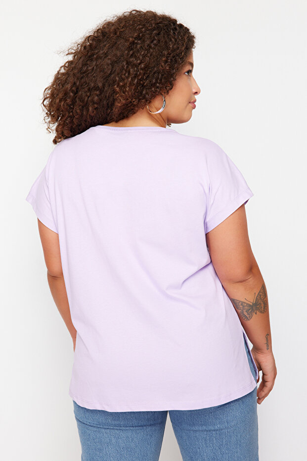 Lila Relaxed V Yaka Yırtmaçlı %100 Pamuk Örme T-Shirt TBBSS22BF0036 - 6