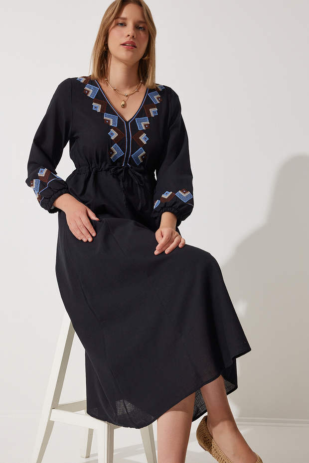 Women's Black Embroidery Detailed Oversize Linen Dress RG00027