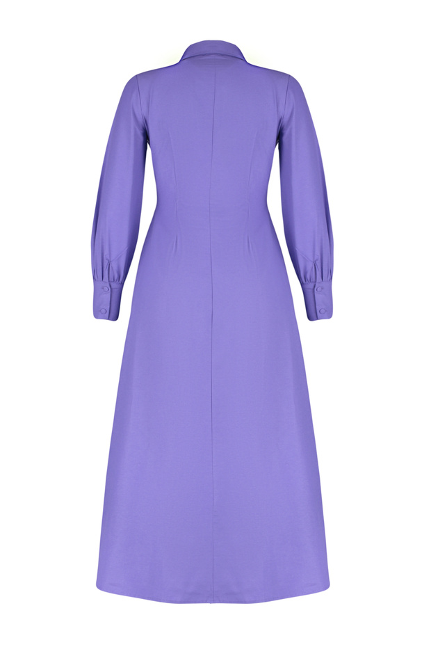 فستان قميص منسوج بأزرار مع تفاصيل زهور أرجوانية TCTSS24EB00029 - 8