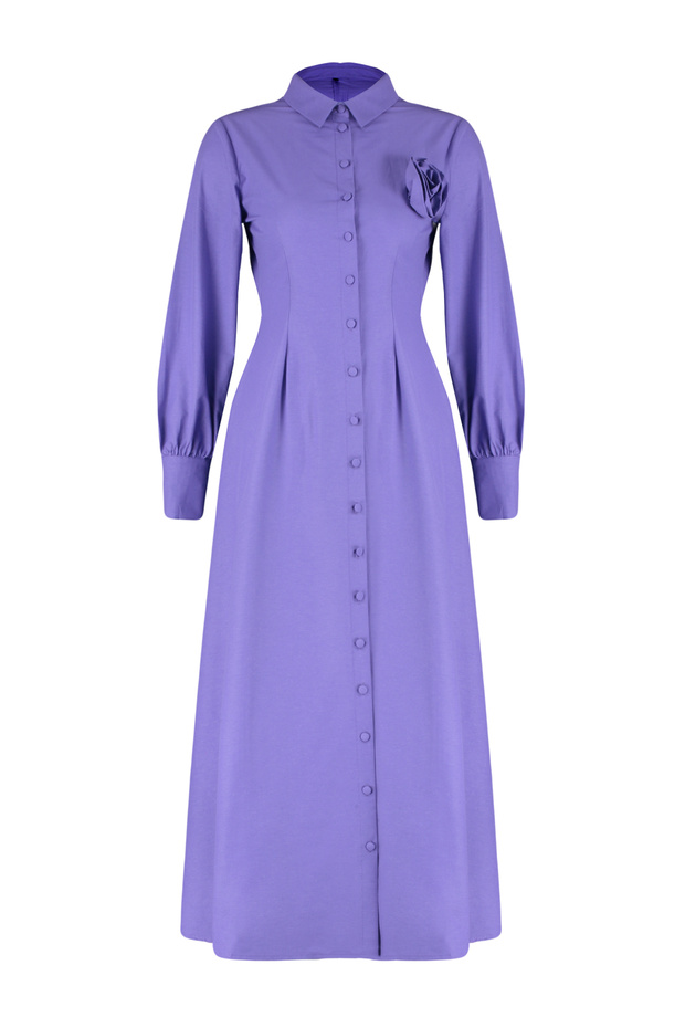 فستان قميص منسوج بأزرار مع تفاصيل زهور أرجوانية TCTSS24EB00029 - 7