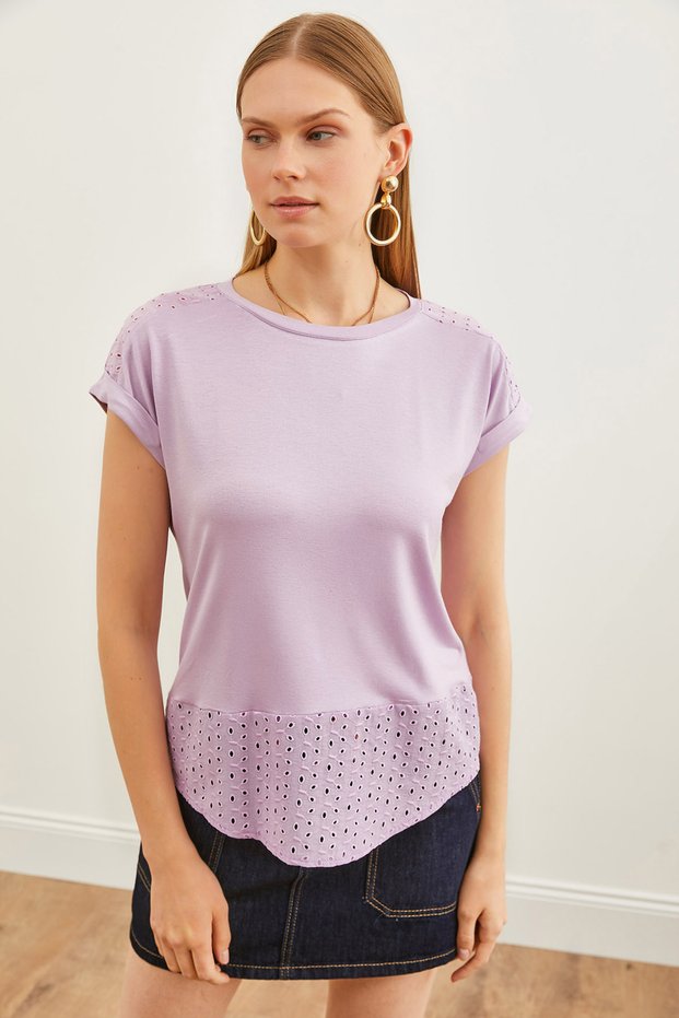 Women's Lilac Guipure Detailed T-Shirt TSH-19000190