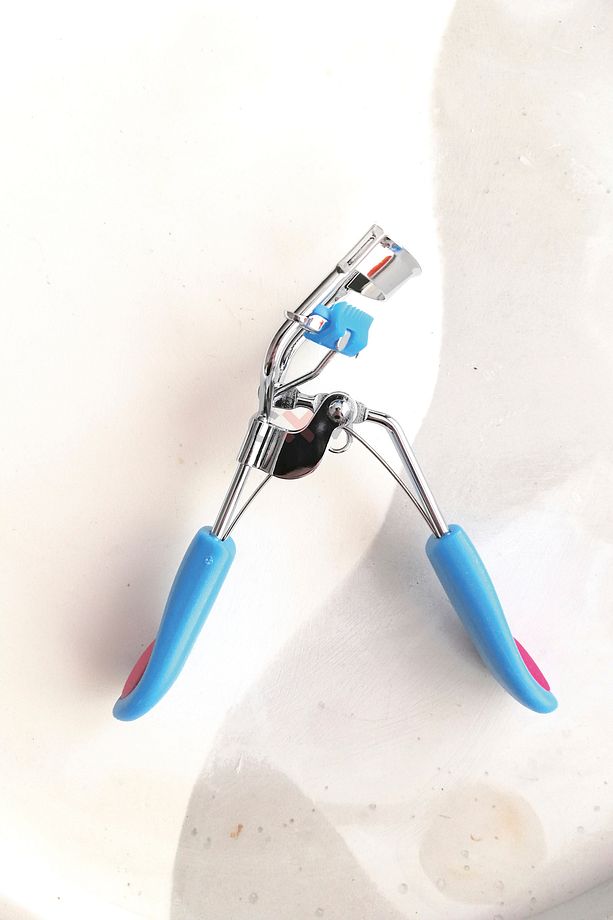 Kirpik Kıvırıcı - Eyelash Curler - Kirpik Kıvırma Taraklı - 3