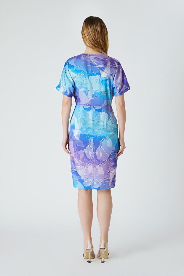 Soyut desenli elbise - 2