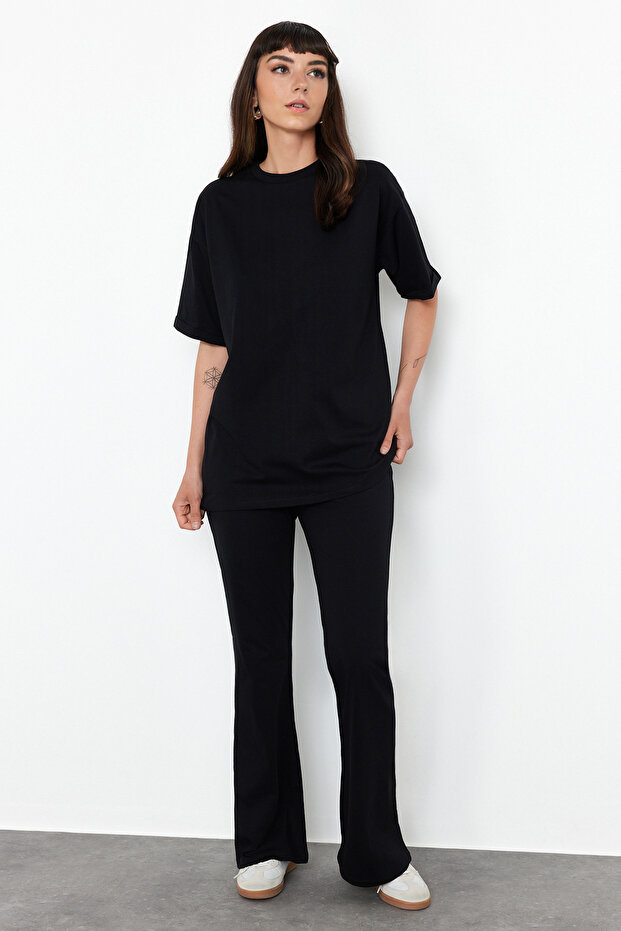 Siyah %100 Pamuk Oversize Kalıp İspanyol Paça Örme T-shirt/Pantolon Alt-Üst Takım TWOSS24AU00059 - 1