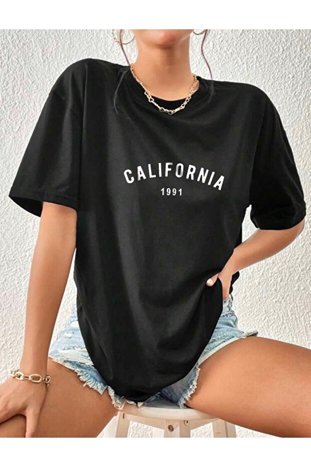 California 1991 Printed Black Oversize Relaxed Cut T-shirt