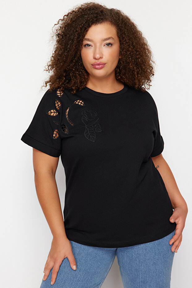 Siyah Brode Detaylı Basic %100 Pamuk Örme T-shirt TBBSS24BF00055 - 1