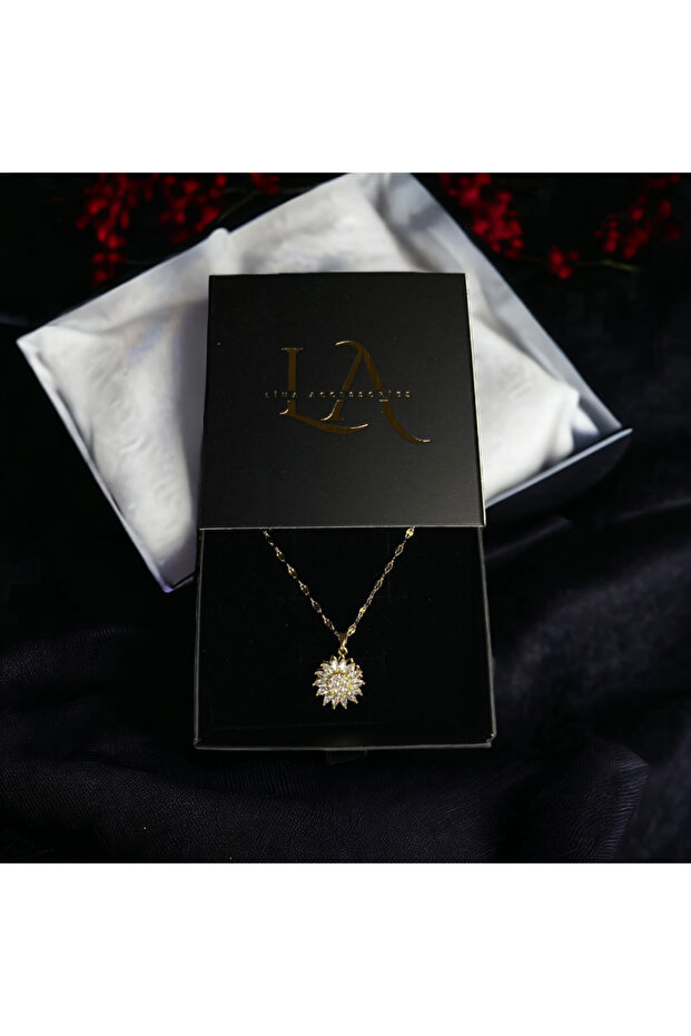 Çiçek İşlemeli Stres Çelik Kolye - 1