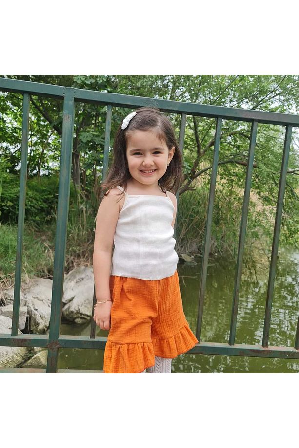 Kız Çocuk Paçası Fırfırlı Müslin Şort - 3