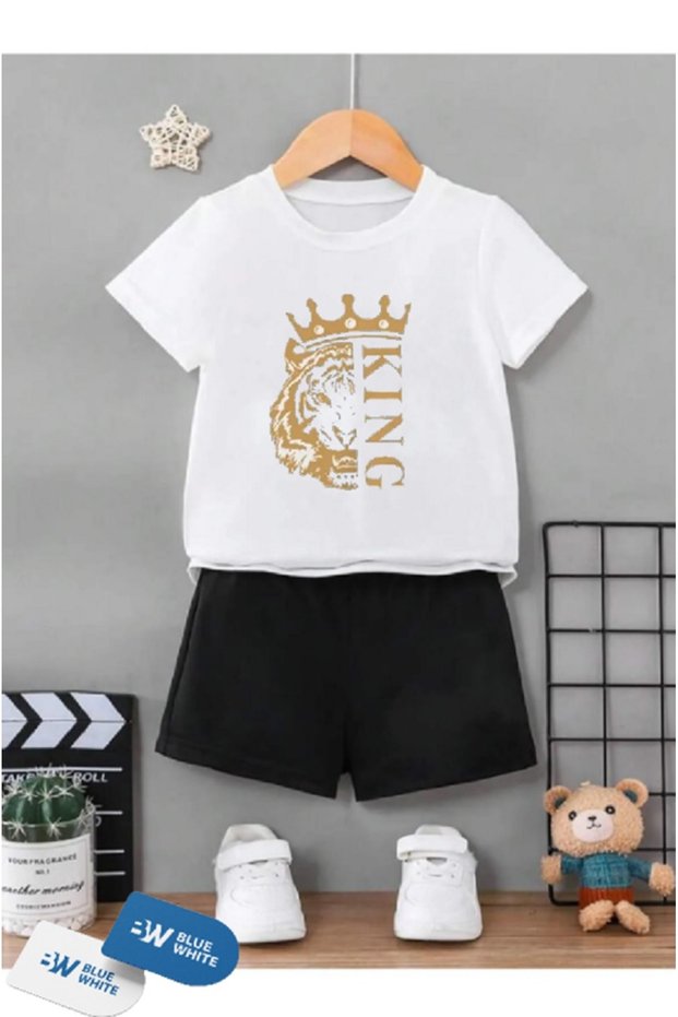 Boys/Girls' YELLOW LION KING'' Printed T-Shirt-Shorts Set