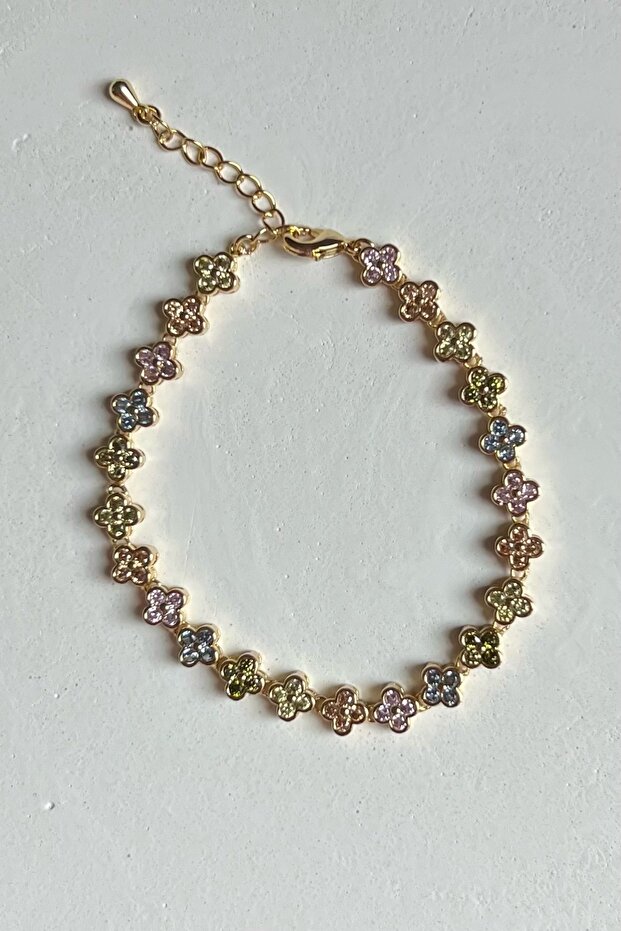 Spring Fields Bracelet - Comfortable and Stylish Design