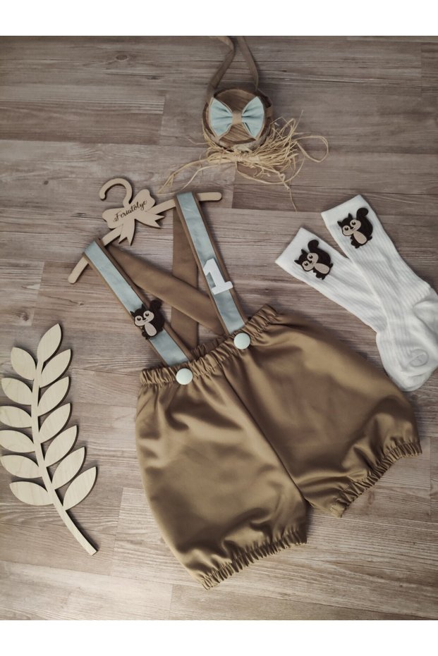 Light Brown Mold Green Squirrel Concept Shorts Salopet Bow Tie Socks Set for Birthday Baby Boy