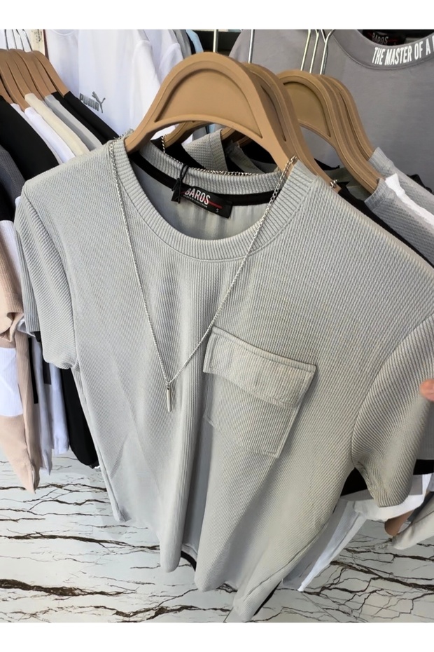 T-shirt kolye hediyeli