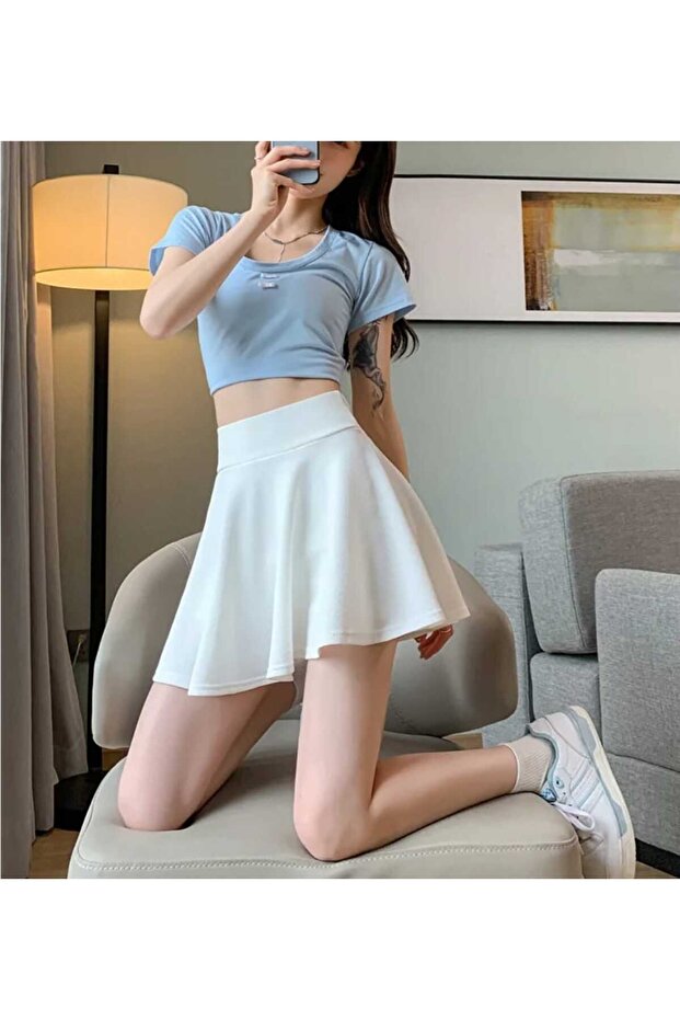 Kiszélesedő szoknya, A-vonalú szoknya, Repülési szoknya, Rövid szoknya, Rövid miniszoknya, Teniszszoknya, Röplabda szoknya - 1