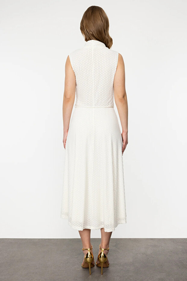 فستان ميدي منقوش ذاتيًا - 6