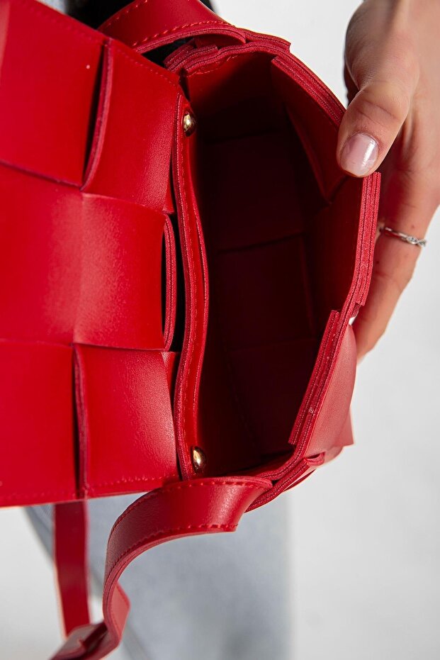 Kalın Örme Derili Kırmızı Mini Çanta - 5