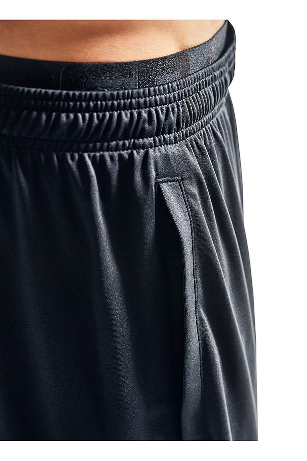 1306443-ua Tech Graphıc Short Siyah Erkek Loose Fit Şort - 4