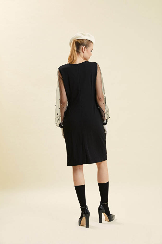 Inci Detaylı Elbise - 4