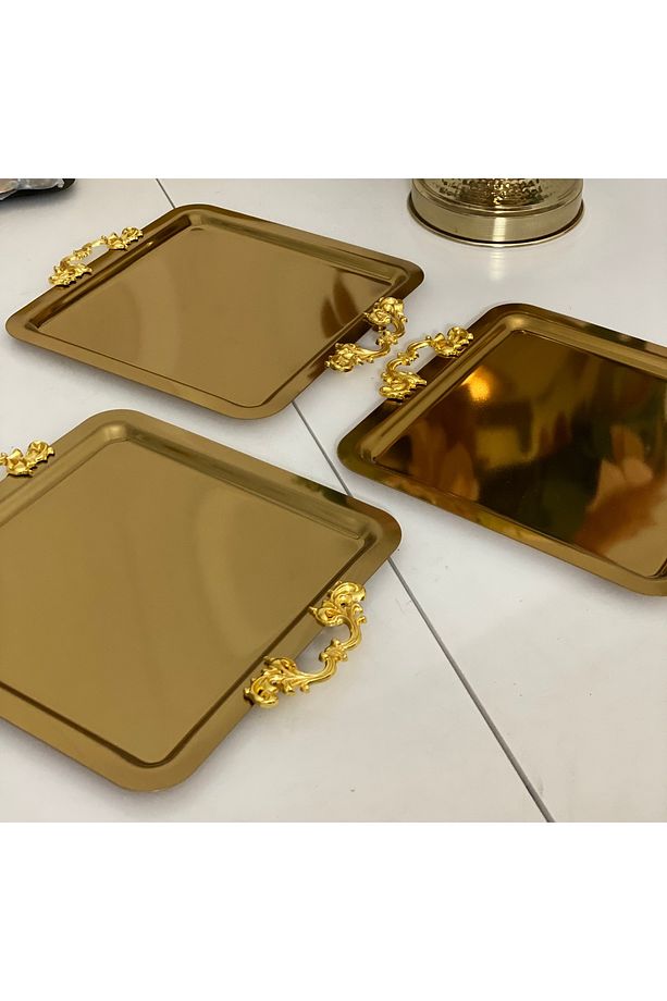 ÇELİK GOLD KAPLAMA KULPLU KARE MODEL 3 ADET SERVİS VE SUNUM TEPSİSİ - 4