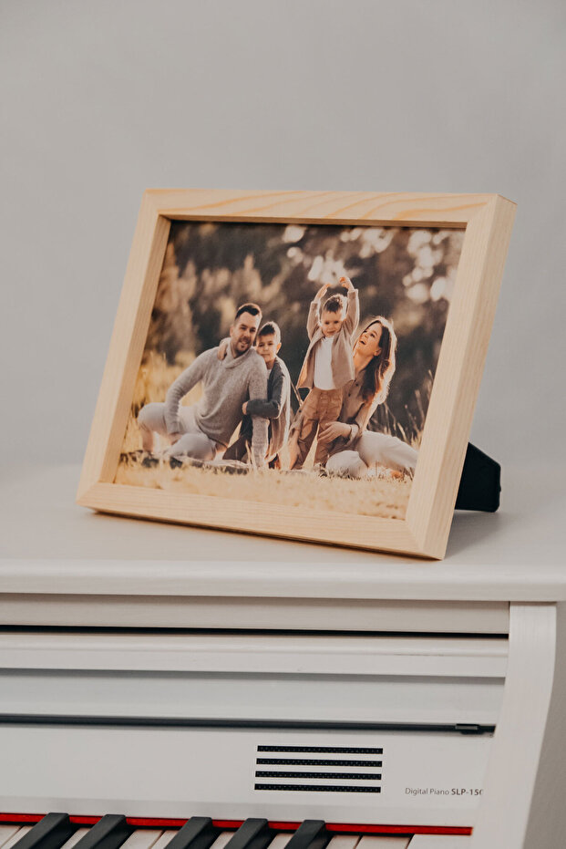 15×21 cm Scandinavian Wooden Photo Frame – Decorative Table & Wall