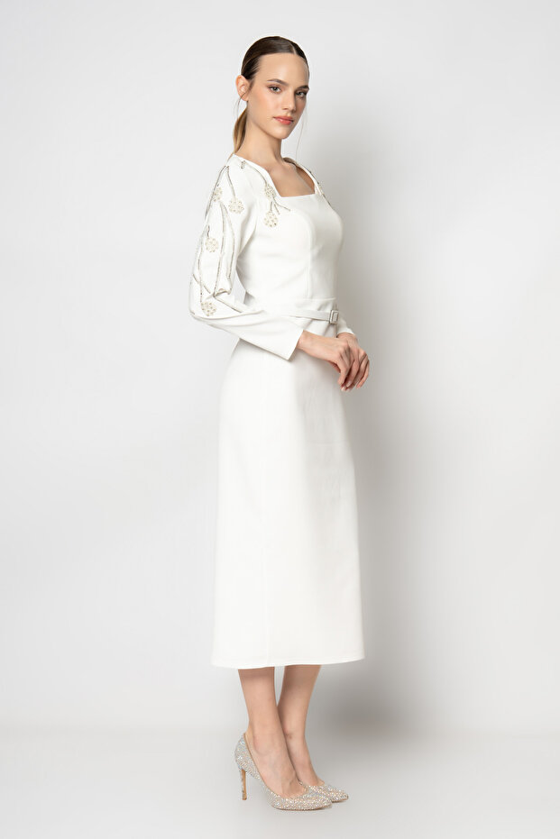 Kolları taş işlemeli kare yaka krep abiye elbise - 2