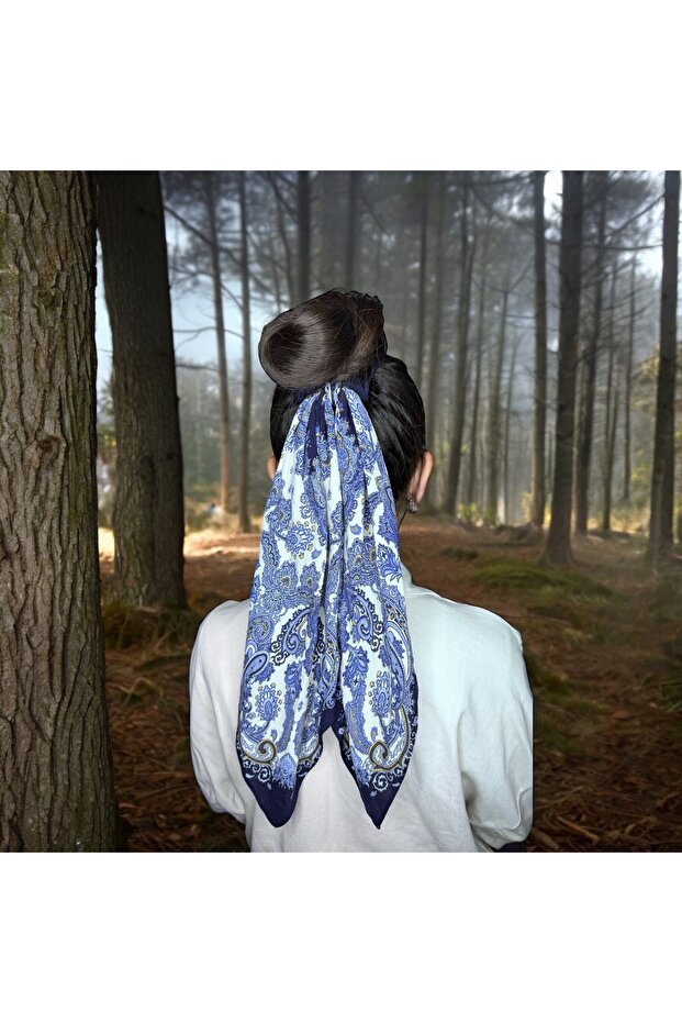Special Design Bagel Buckle with Scarf
