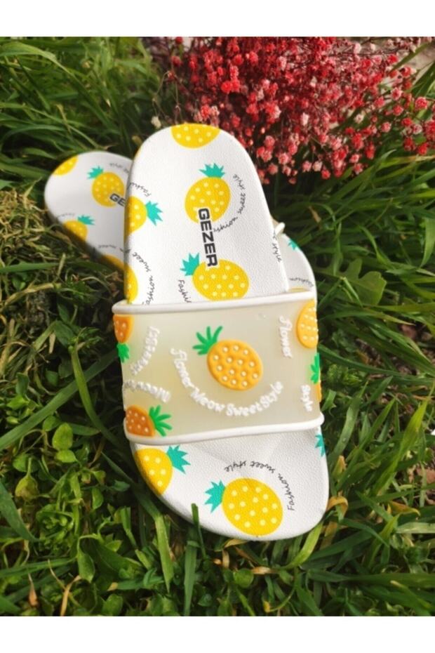 Girl's Yellow Fruit Non-Slip Sole Beach Pool Slippers
