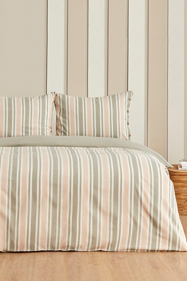 Mancy Double Yarn-Dyed Duvet Cover Set Green/Beige