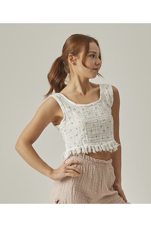 منقوشة شرابة CROP - 2