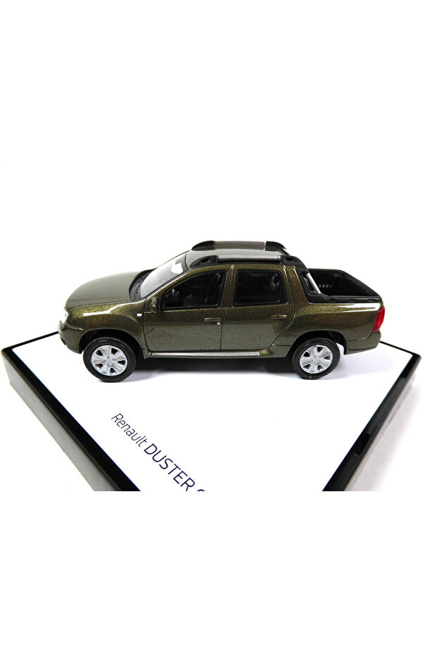 1:43 2015 Renault Duster - 4
