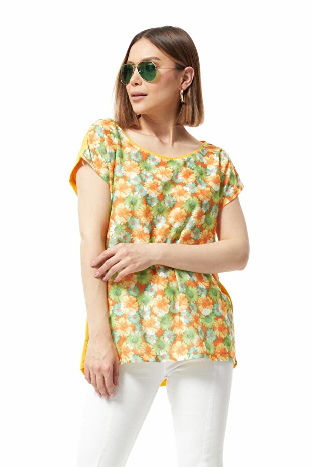Çiçekli T-shirt - 2