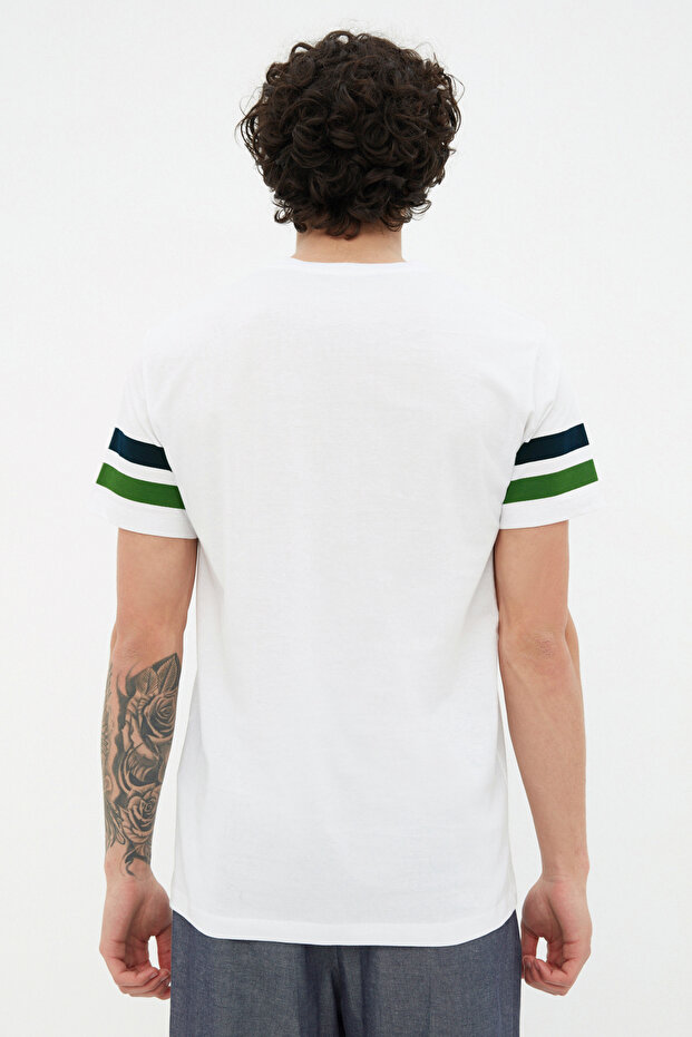 Beyaz Regular/Normal Kesim Kolej Baskılı %100 Pamuklu T-Shirt TMNSS20TS1836 - 2