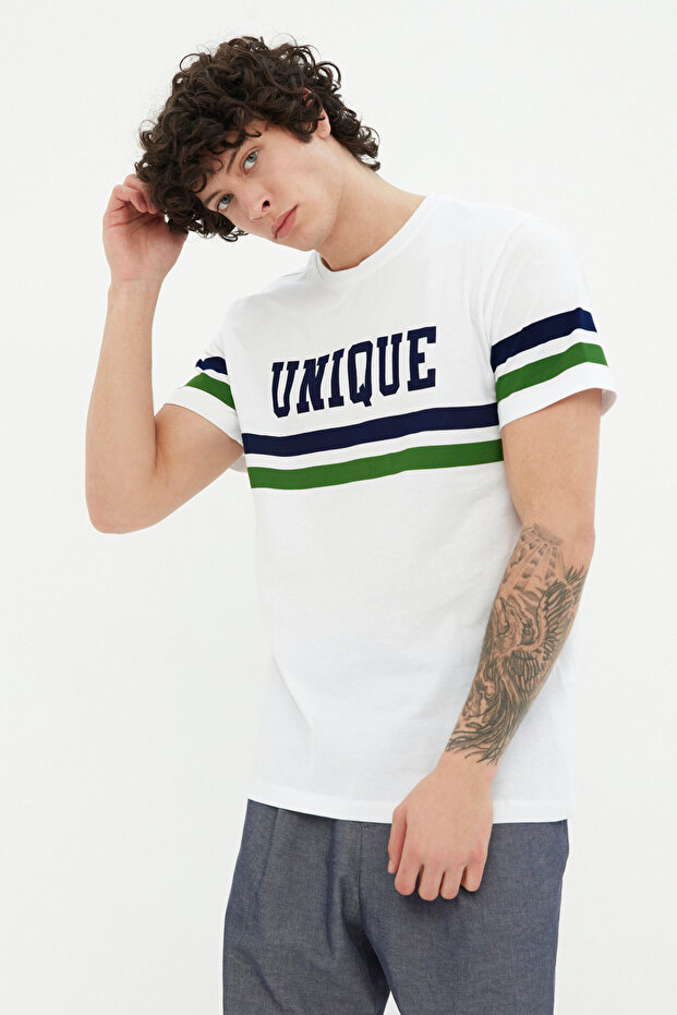 Beyaz Regular/Normal Kesim Kolej Baskılı %100 Pamuklu T-Shirt TMNSS20TS1836 - 3