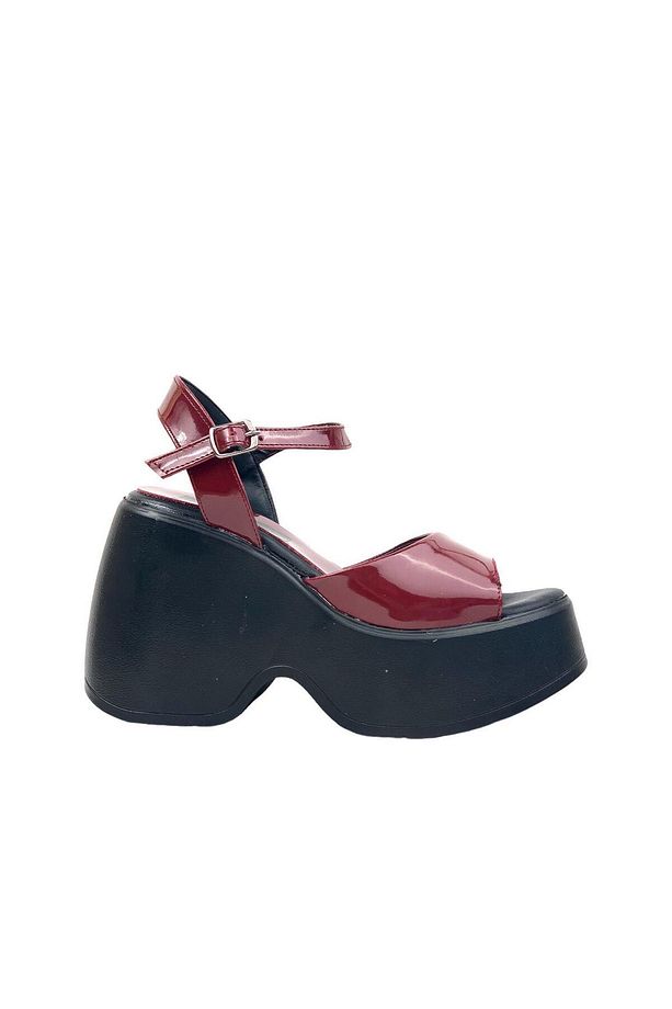 Kadın Fassa Bordo Rugan Platform Yüksek Taban Tek Bant Sandalet 10Cm dlg10 - 1