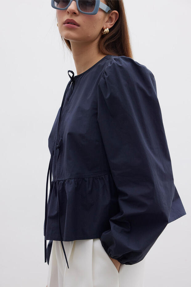 BINDUNG PREMIUM BLUZ DUNKELBLAU - 5