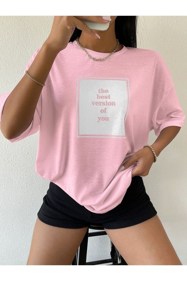 Woman's Pink The Best Version Printed Oversize T-shirt