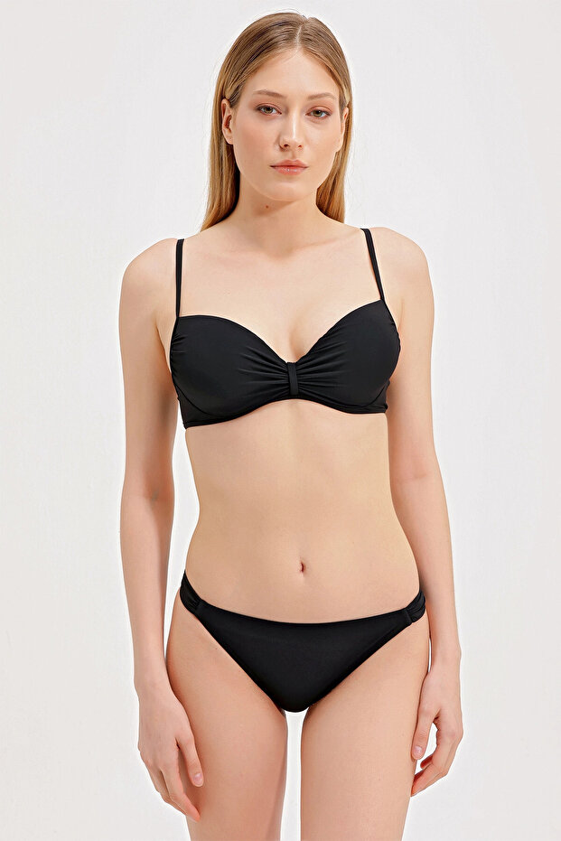 KAPLI BİKİNİ - 1