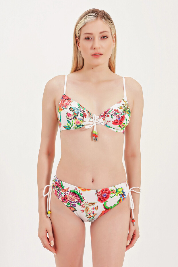 AKSEUSUAR DETAYLI BİKİNİ ÜST - 1