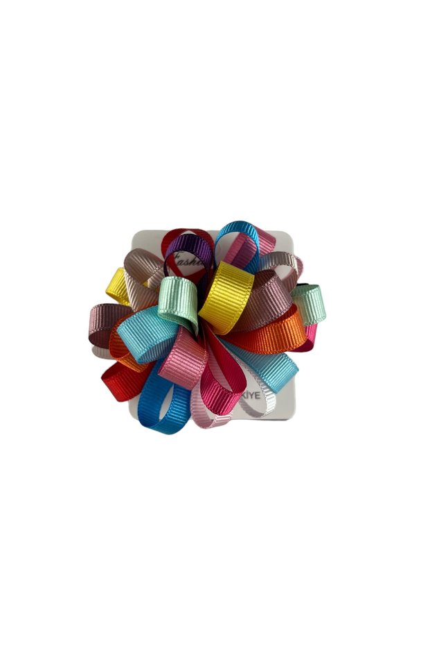 Flower-Colored Snap Hair Clip