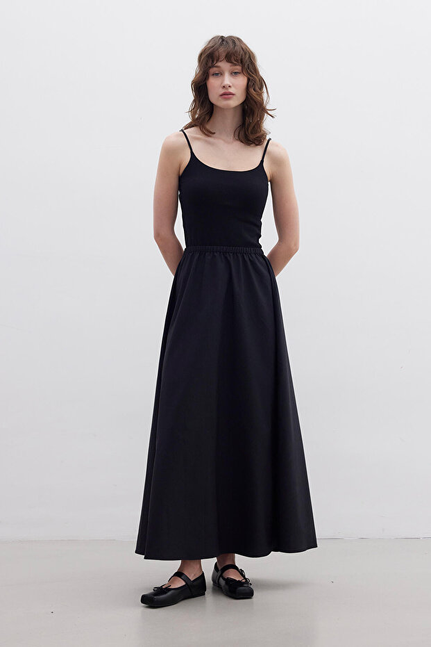 Černá sukně s podšívkou z bavlny - 2