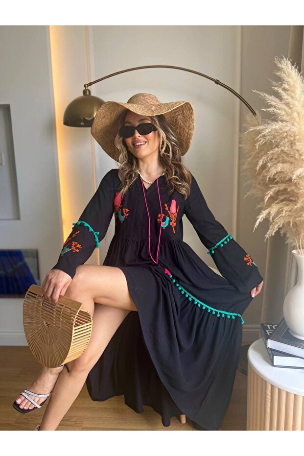 NAKIŞLI UZUN ELBİSE - 1