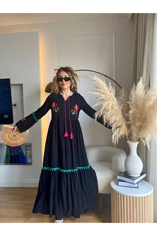 NAKIŞLI UZUN ELBİSE - 3