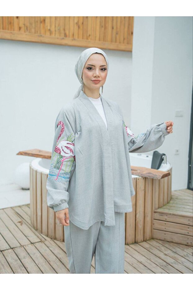 Flamingo Embroidered Women's Hijab Set