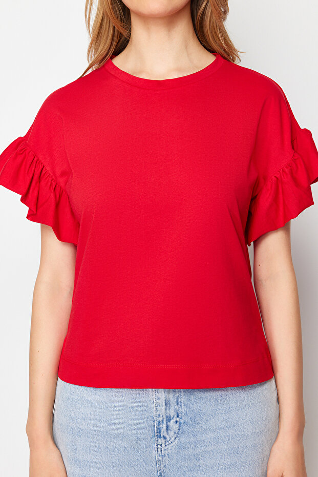 Kırmızı %100 Pamuk Fırfır Detaylı Basic Bisiklet Yaka Örme T-Shirt TWOSS22TS2429 - 4