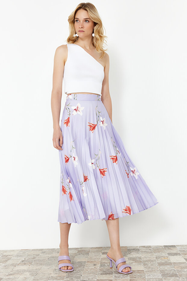 Lilac Floral Patterned Pleated Satin Fabric Maxi Length Woven Skirt TWOSS24ET00141
