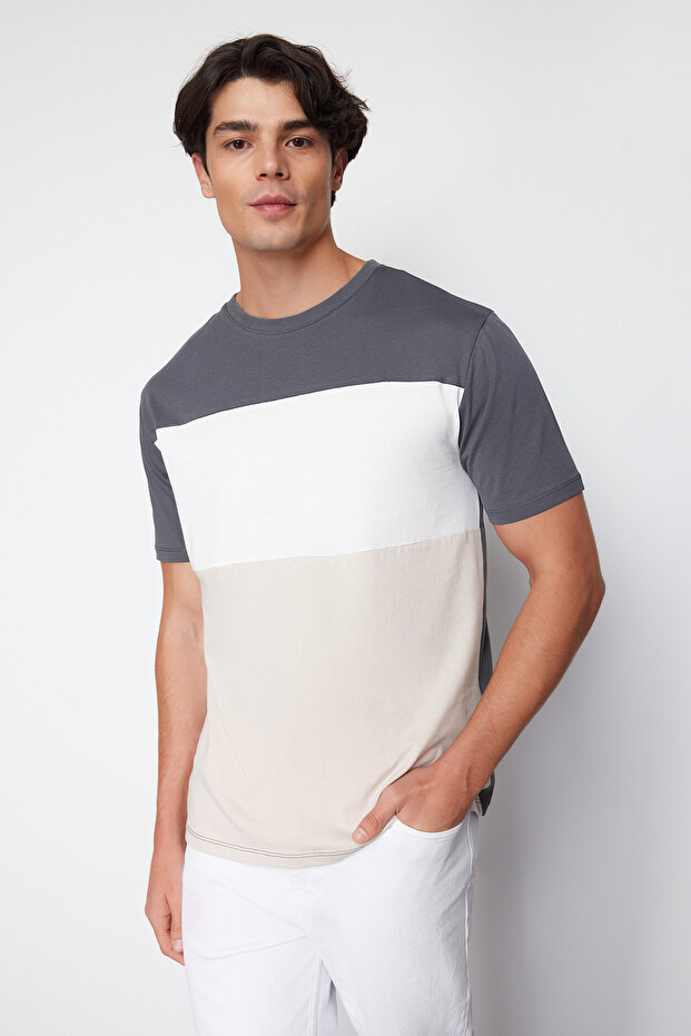 Antrasit Regular/Normal Kesim Renk Bloklu %100 Pamuklu T-Shirt TMNSS24TS00076 - 1