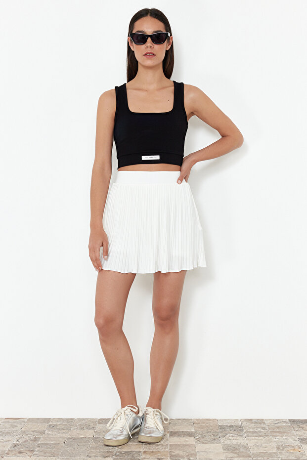 White Regular Elastic Waist Pleated Stretchy Mini Skirt with Shorts TWOSS24ET00192