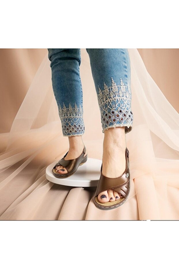 Women's Daily Copper Buckle Summer Sandals